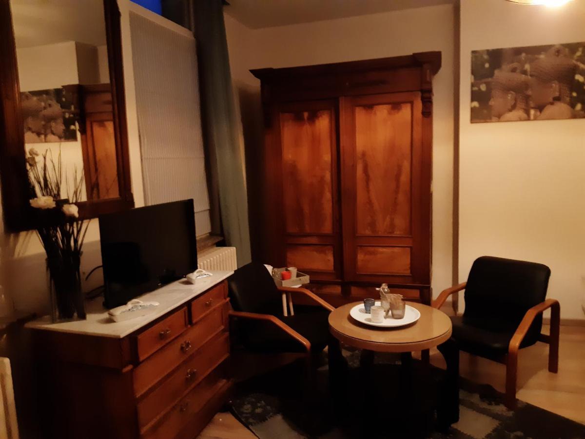 L'Hote Des Geants Ath Kültér fotó
